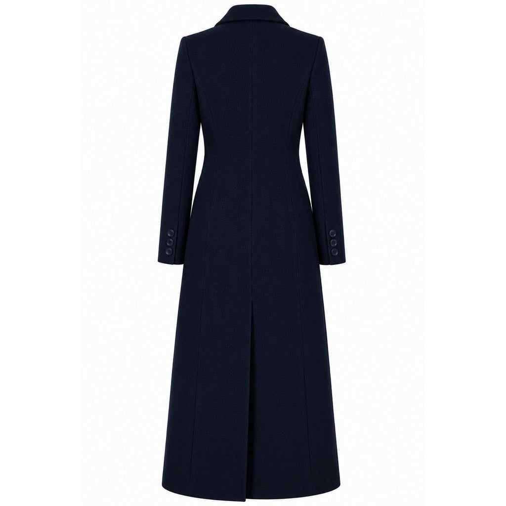Loro Piana blue coat single-breasted virgin wool peak lapels and flap pockets.