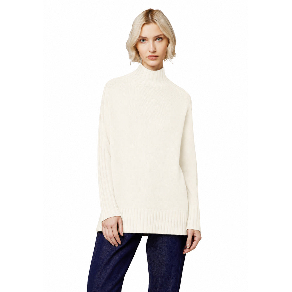 Alpha Studio Women's White Sweater