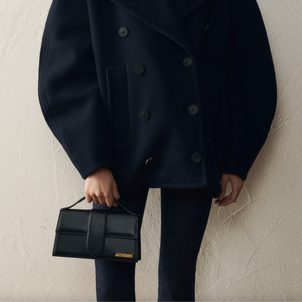 Jacquemus Women's Black Crossbody Bag