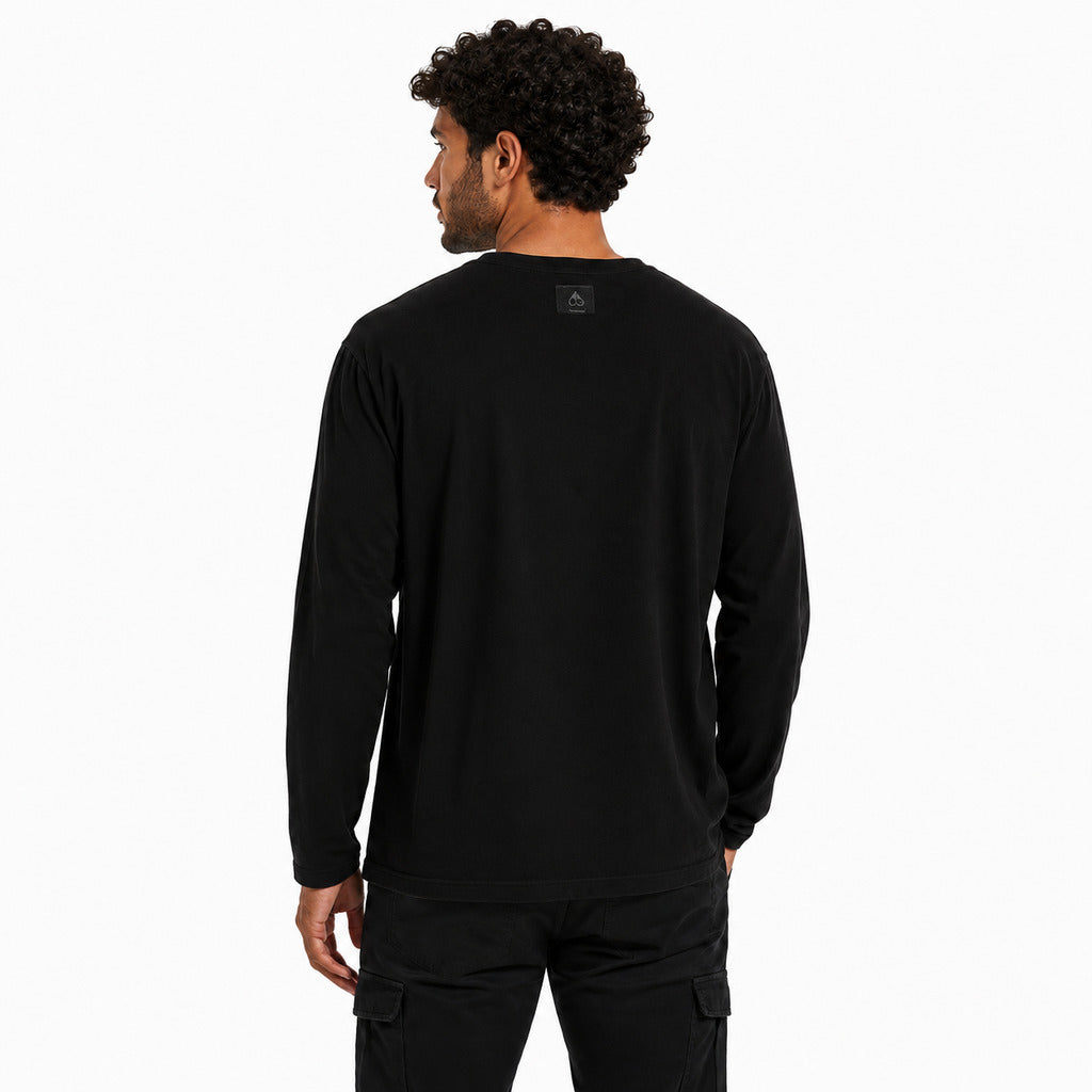 Moose Knuckles Men's Black T-shirt