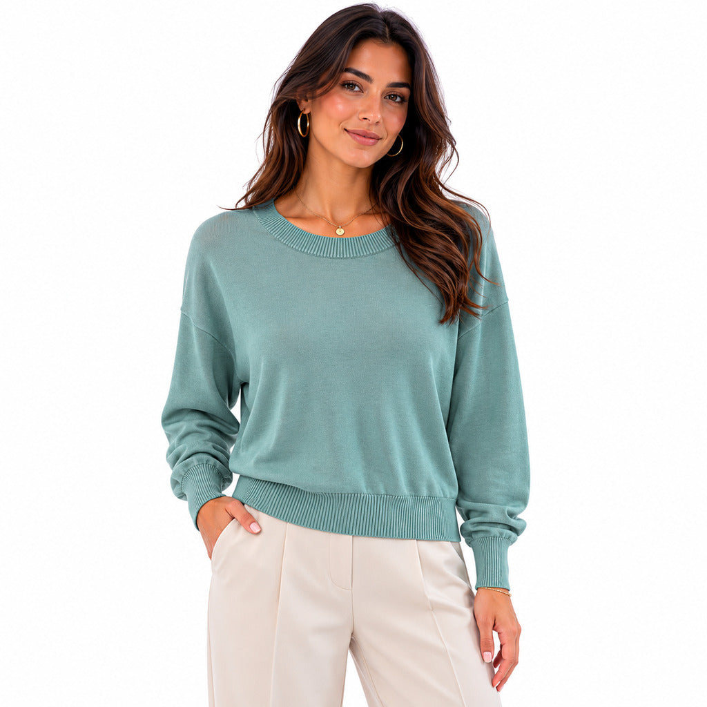 Alpha Studio Women's Green Sweater