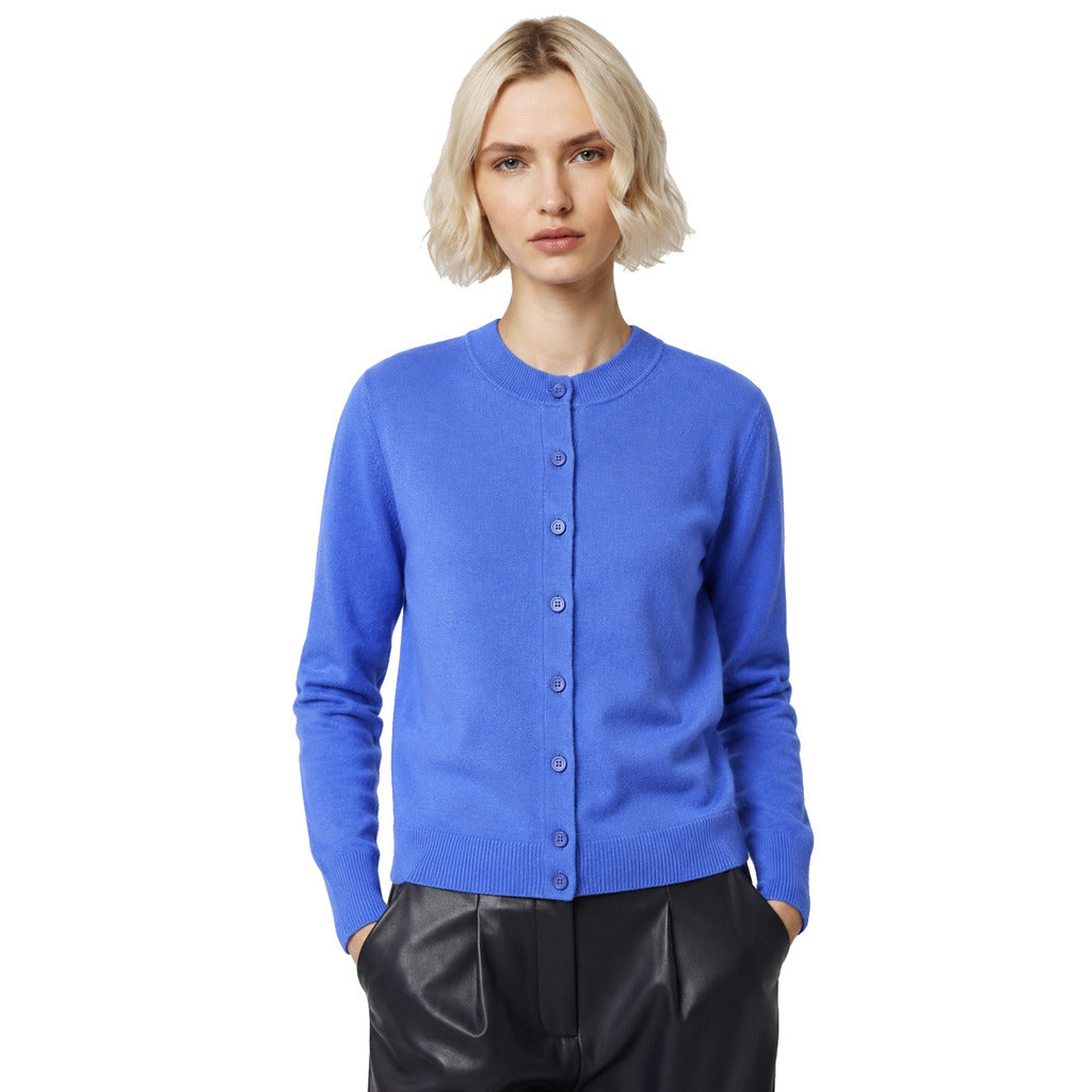 Alpha Studio Women's Light Blue Sweater